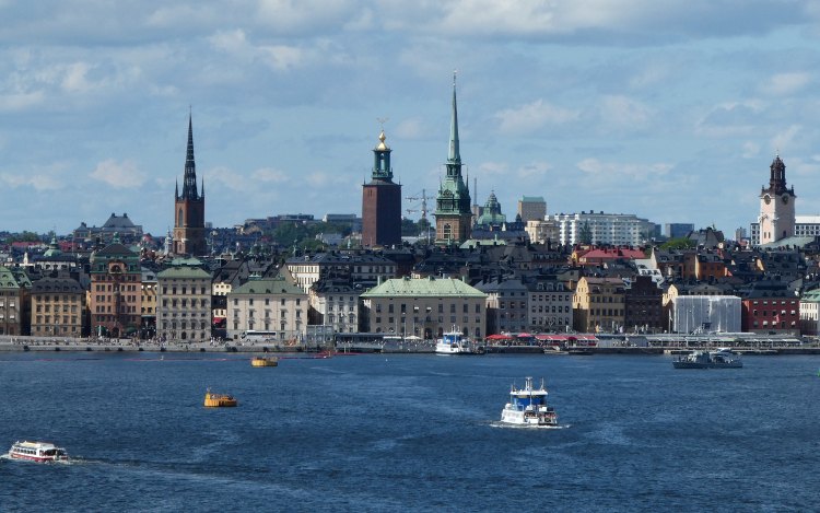 Stockholm: Blick auf Gamla Stan und Centralbron