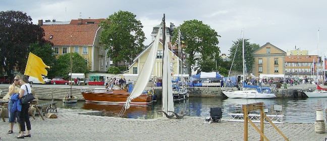 Schwedische Mittsommernacht als Volksfest