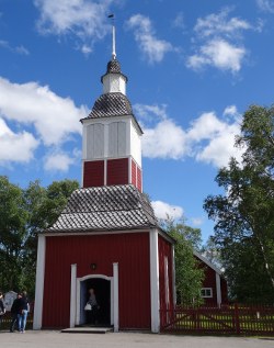 Jukkasjärvi: Kirche